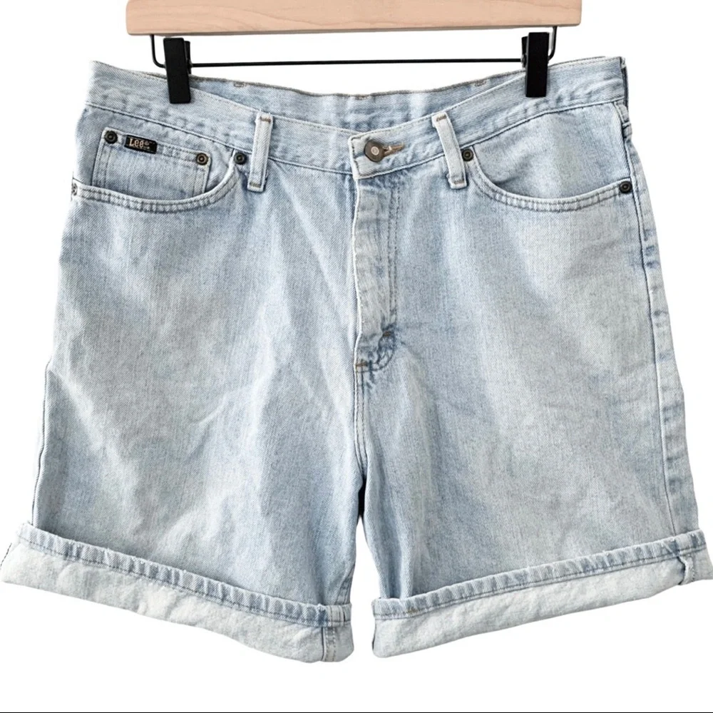 Vintage 90s Lee High Rise Loose Fit Bermuda Mom Shorts Light Wash Faded Denim XL